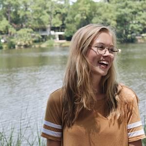 Meet your Posher, Hope